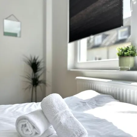 Sali - R6 - Apartmenthaus, Wlan, Tv * רמשייד